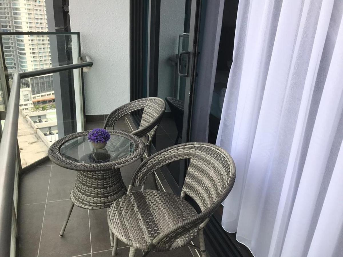 Apartment Almas Puteri Harbour *