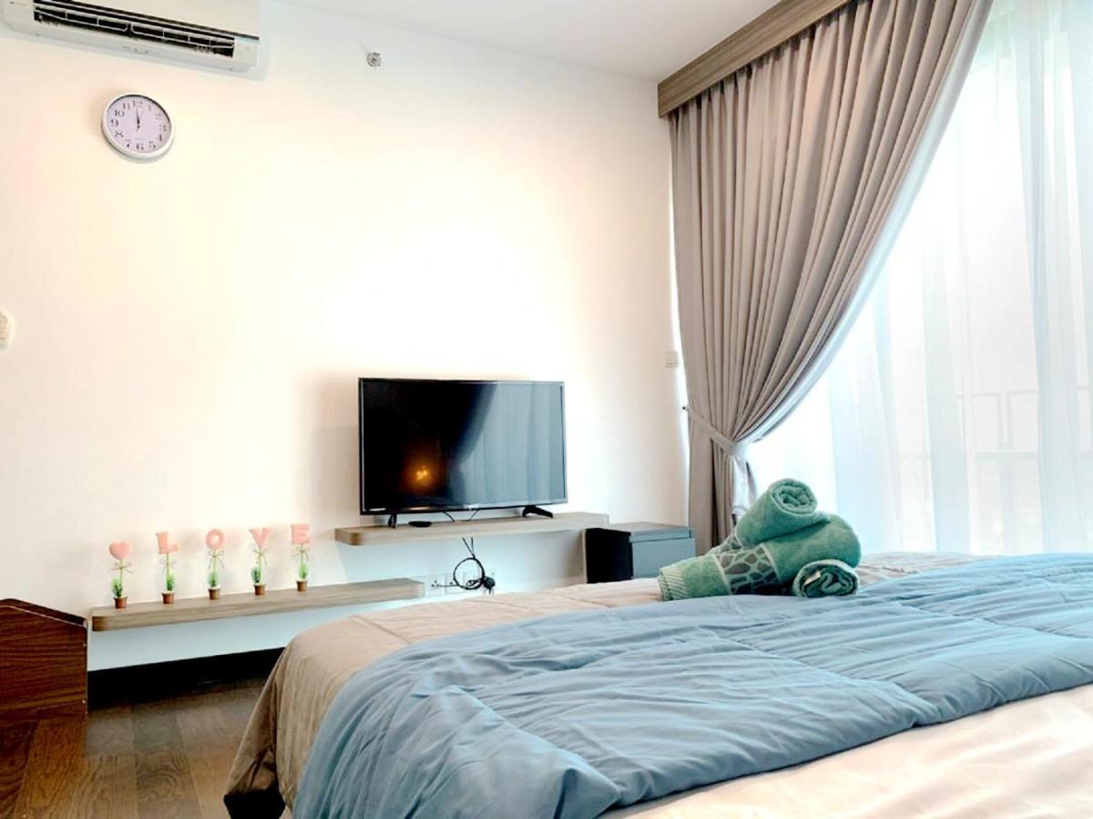 Apartment Almas Puteri Harbour *