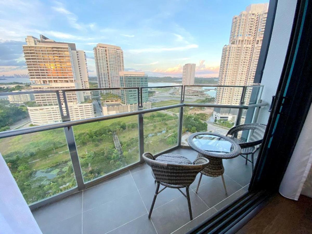 Apartment Almas Puteri Harbour