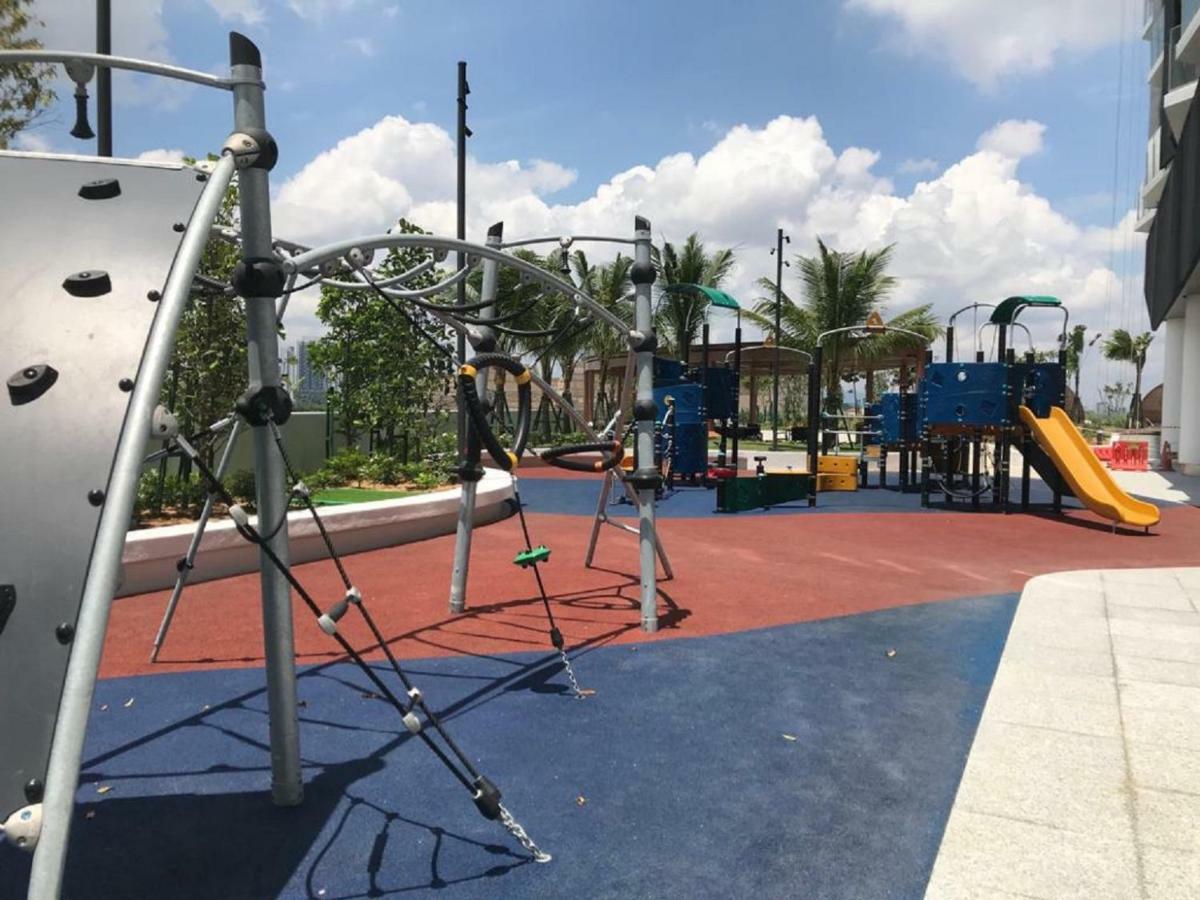 Almas Puteri Harbour Apartment Nusajaya (Iskandar Puteri)