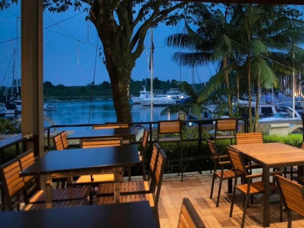 Apartment Almas Puteri Harbour